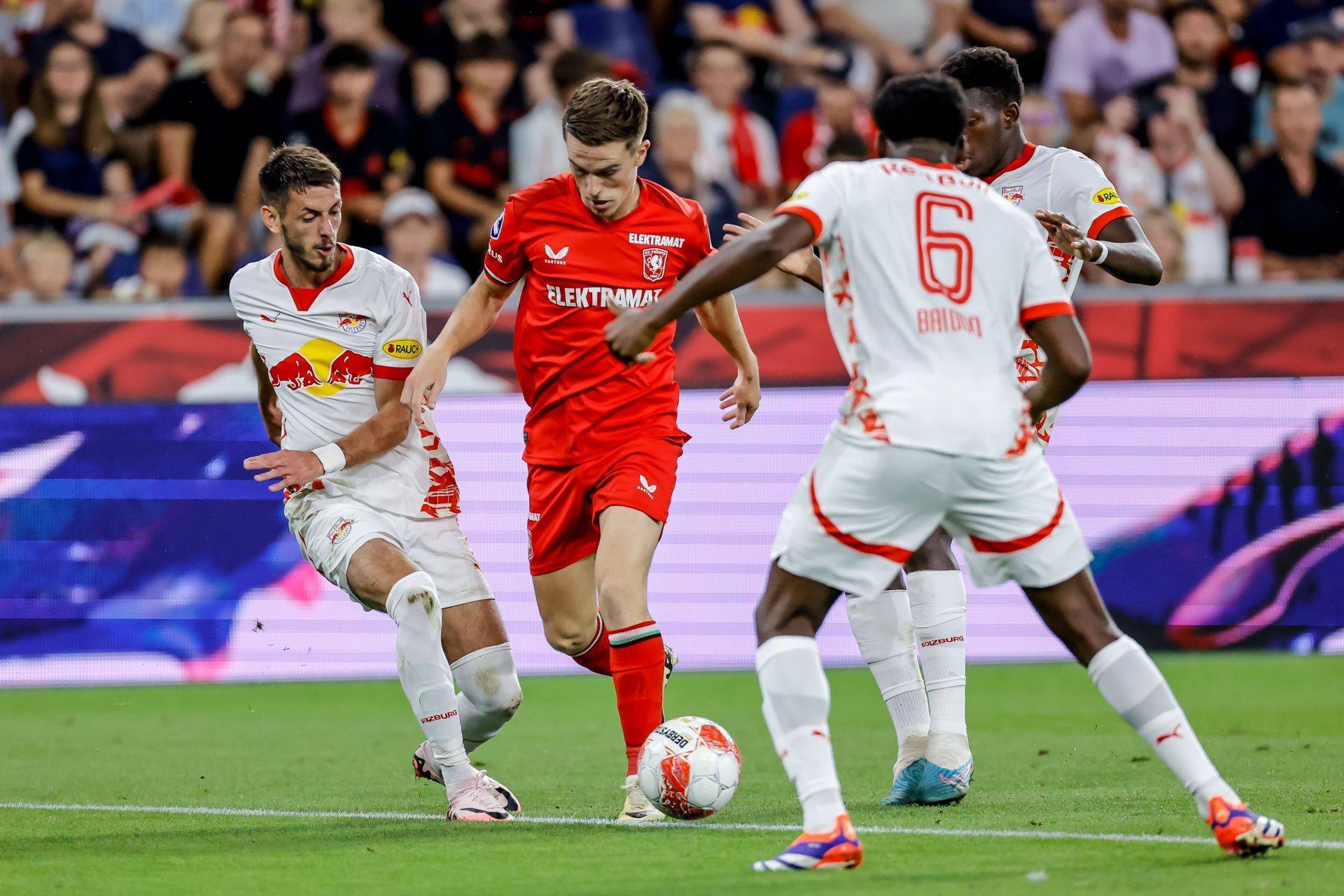 帮助球队在 帮助球队在