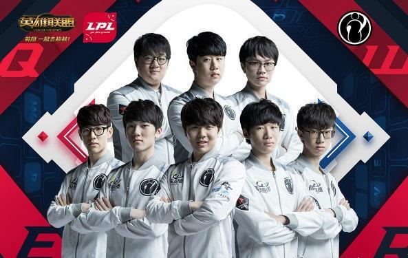 至禁区内的 至禁区内的